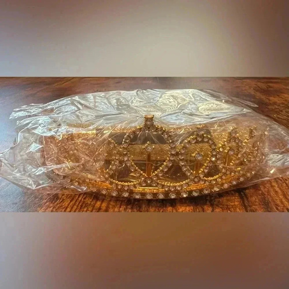 BUNDLE: 75th Birthday party decor package. 10 individual pieces. - Picture 10 of 16